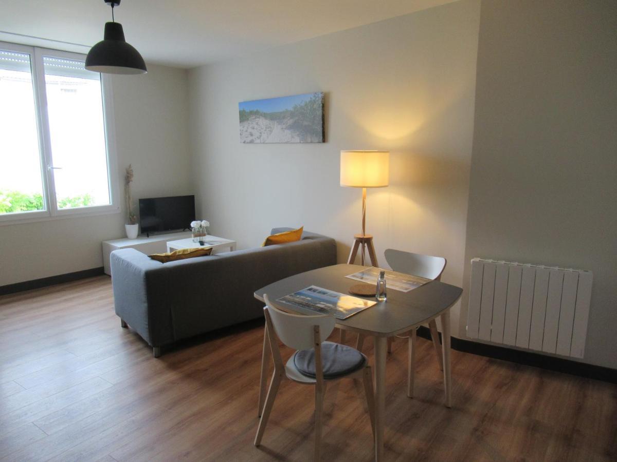 Forges 2 Apartment Saujon Luaran gambar
